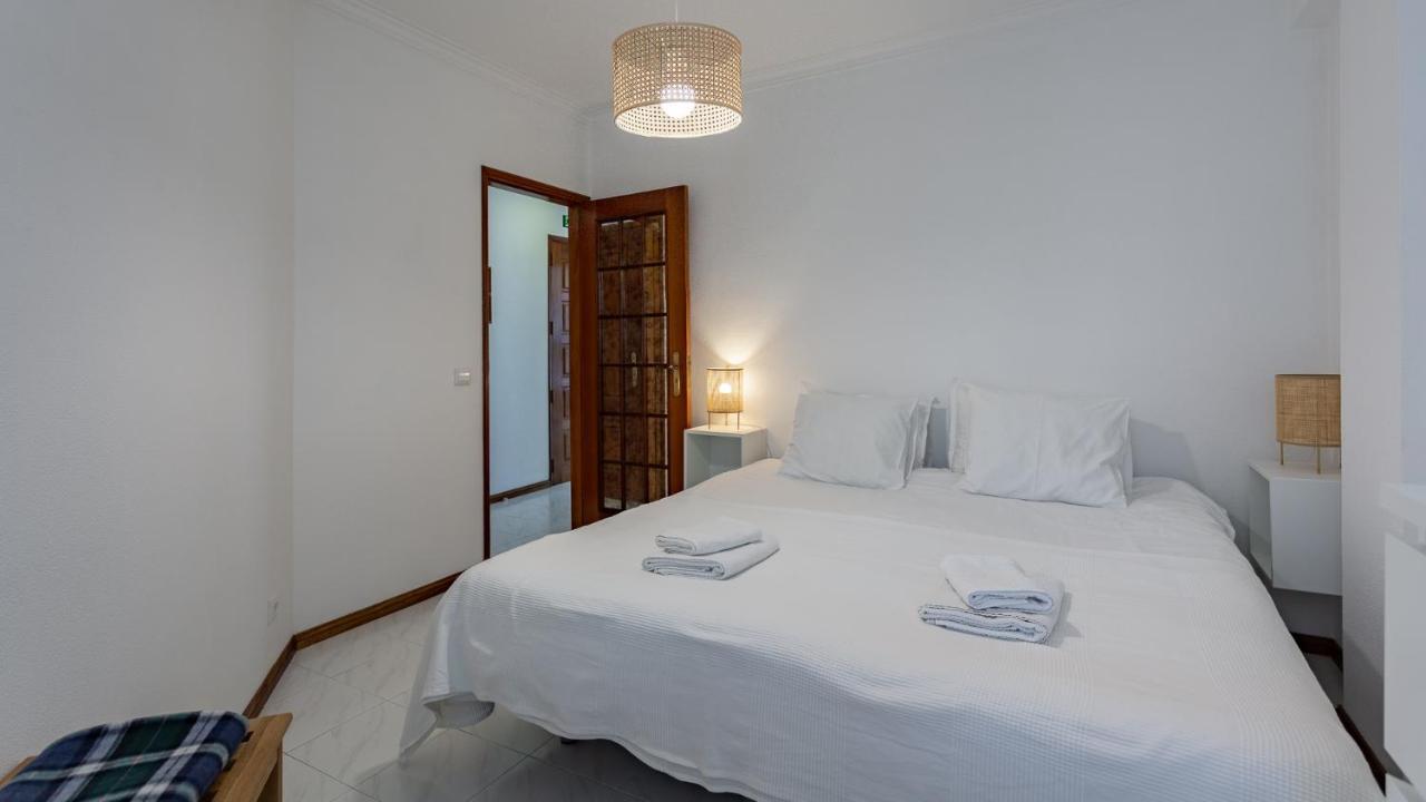 Bright 1Bdr Apartment W/Balcony By Lovelystay Vila Real de Santo António Exteriér fotografie