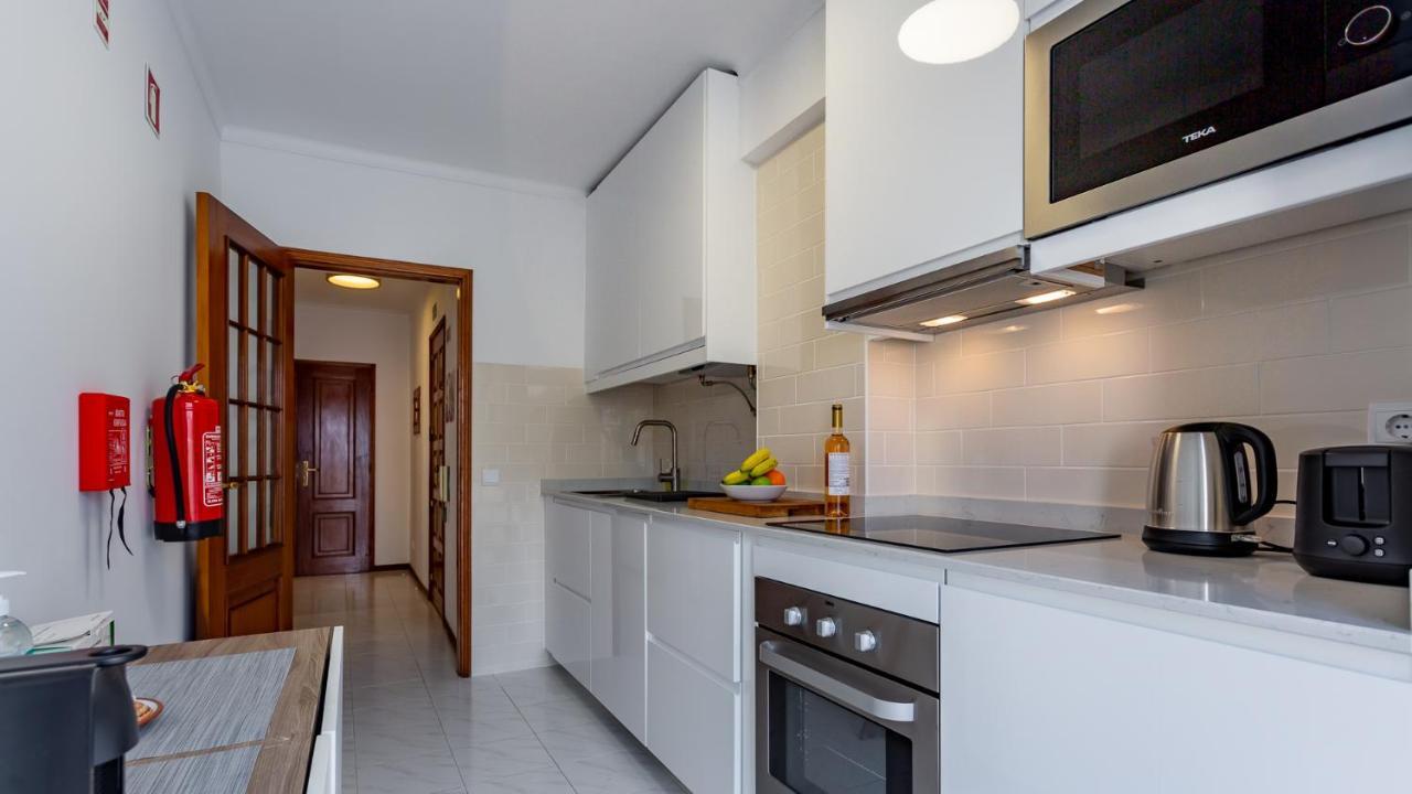 Bright 1Bdr Apartment W/Balcony By Lovelystay Vila Real de Santo António Exteriér fotografie